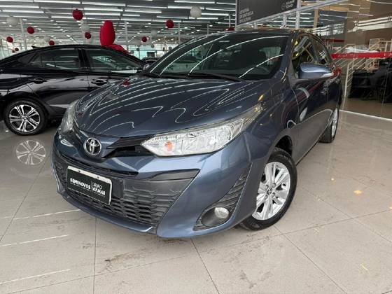 TOYOTA YARIS 1.3 16V FLEX XL PLUS TECH MULTIDRIVE TOYOTA YARIS 1.3 16V FLEX XL PLUS TECH MULTIDRIVE